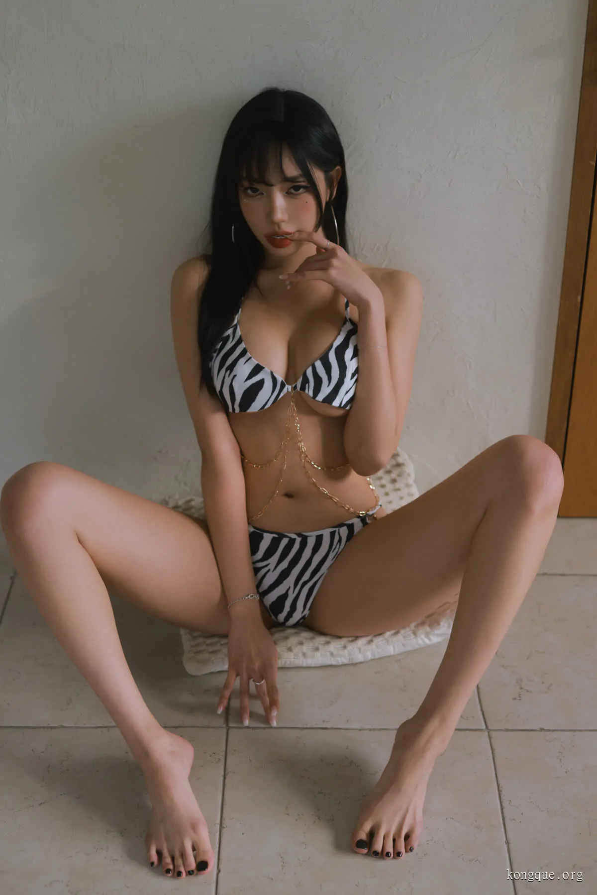 图片[8]-Donggeuran(韩) – 全套合集26套&视频[88.3G-2025.10]-魅影阁写真