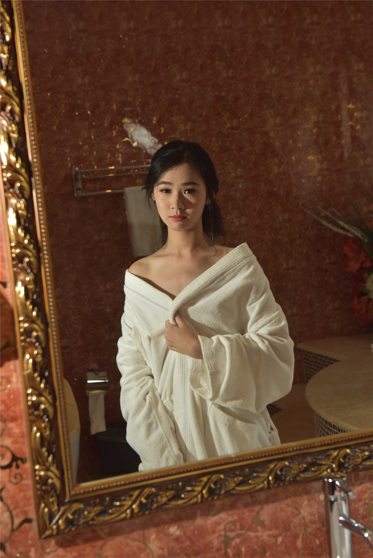 国模私拍慕慕2018.08.31(S)大尺度私拍无水印原版 [579P/9.7GB]-私房花园论坛-会员专区-魅影阁写真