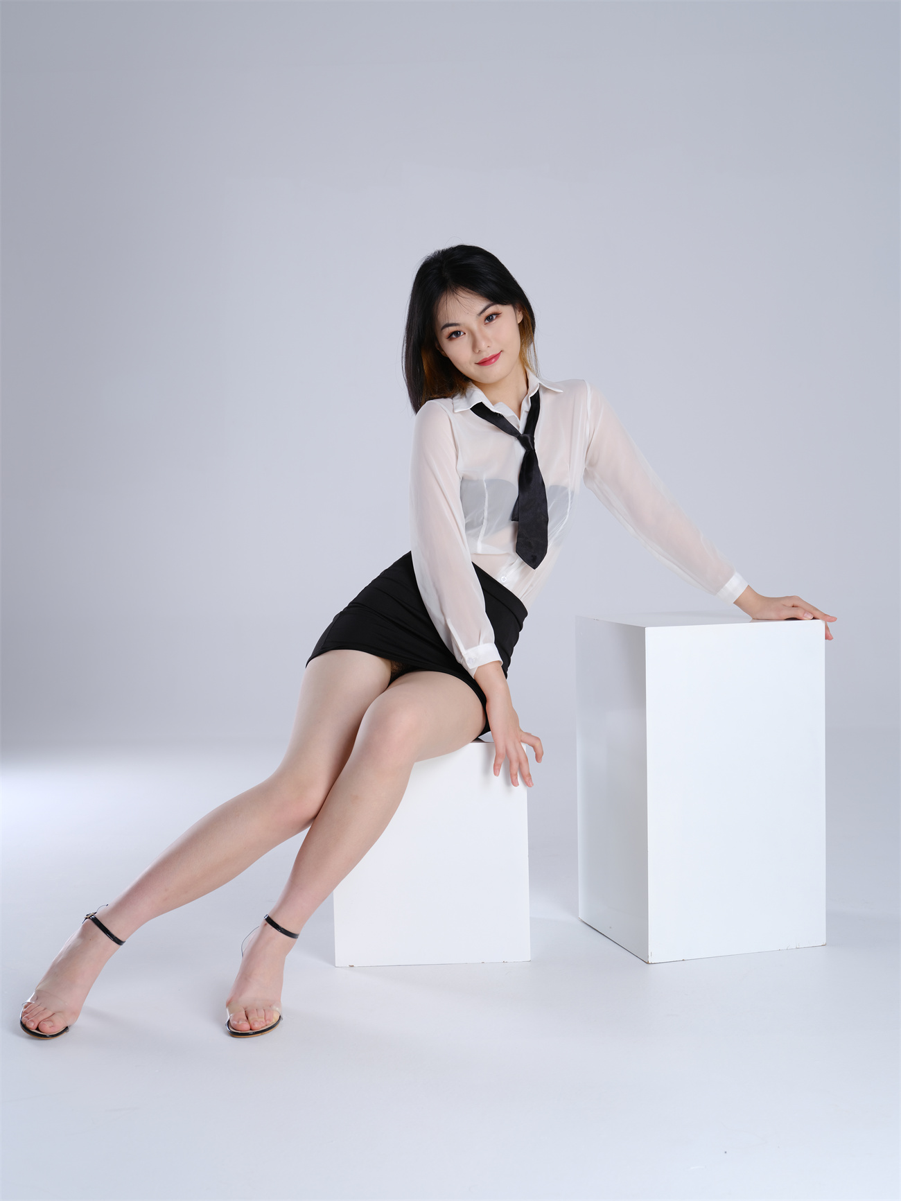 行色小玉大尺度私拍无水印【598P/6.30GB】-私房花园论坛-会员专区-魅影阁写真