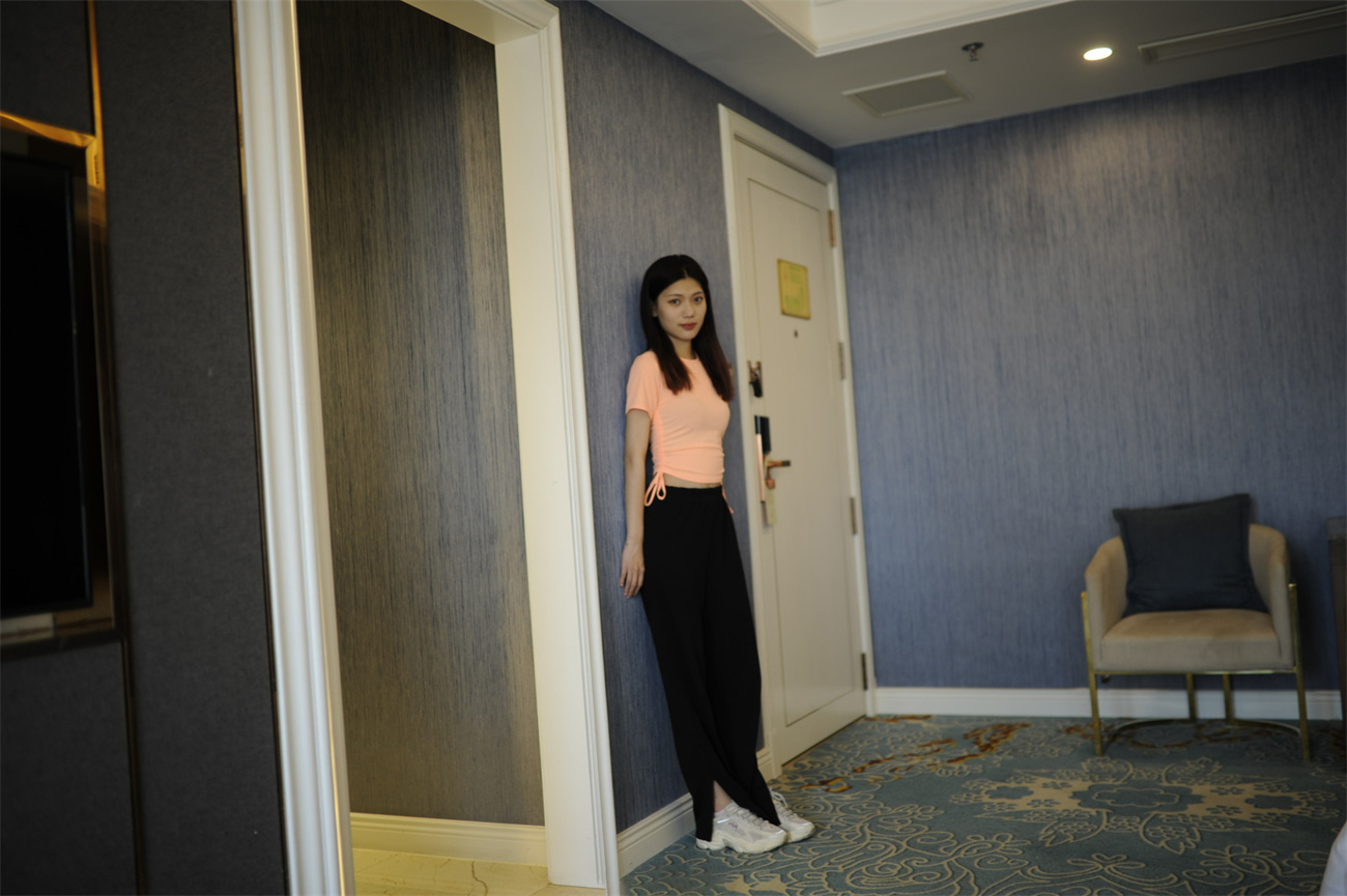 国模【熙媛】2022.12.23大尺度私拍无水印【1297P/21.4G】-私房花园论坛-会员专区-魅影阁写真