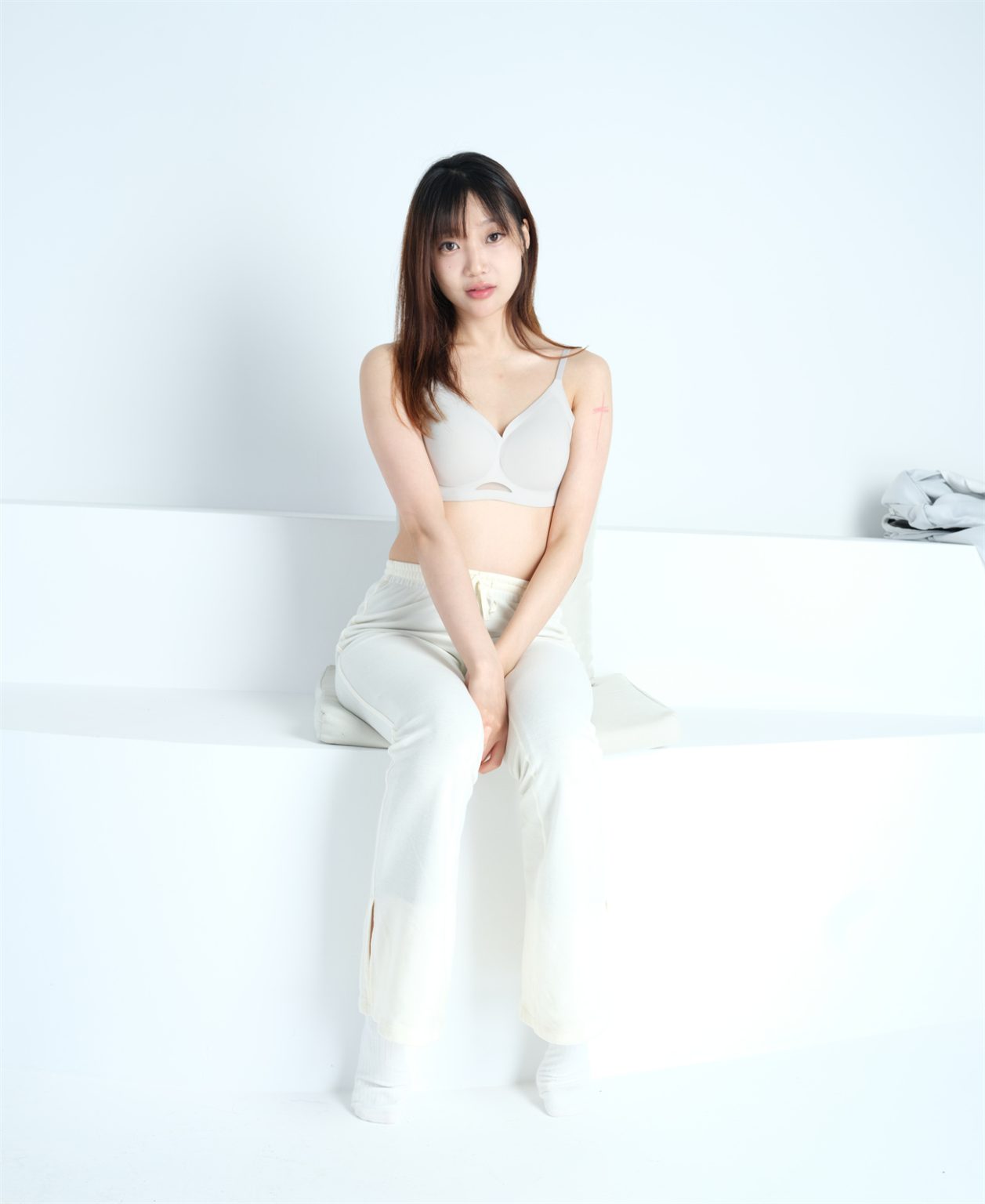 行色小初大尺度私拍原版无水印【330P/6.09G】-私房花园论坛-会员专区-魅影阁写真