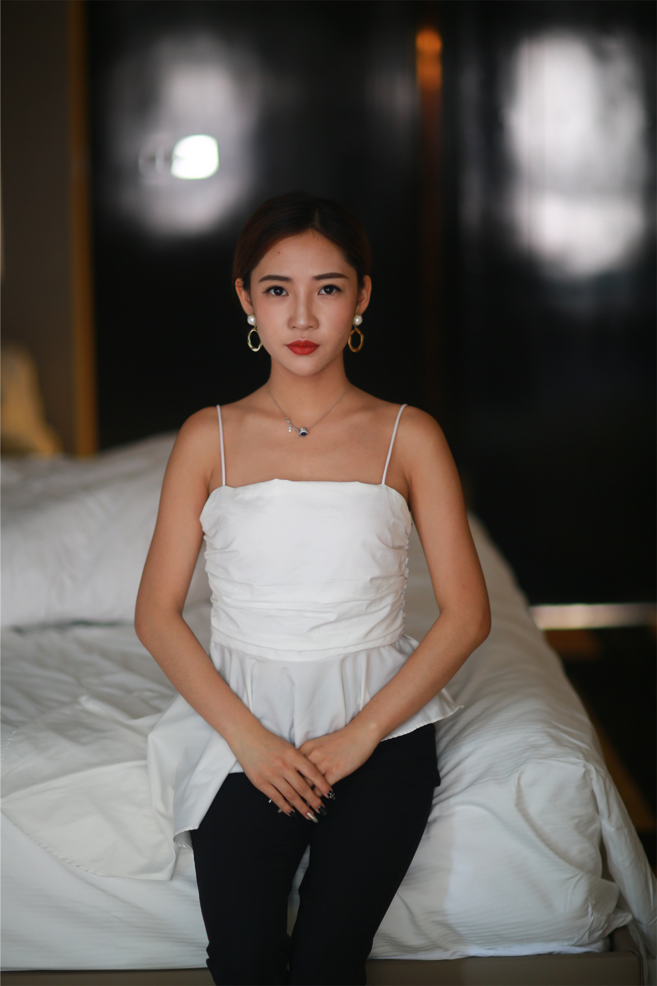 国模御姐【王璇】2018.05.14(S)原版无水印大尺度【650P+8V/3.65G】-私房花园论坛-会员专区-魅影阁写真